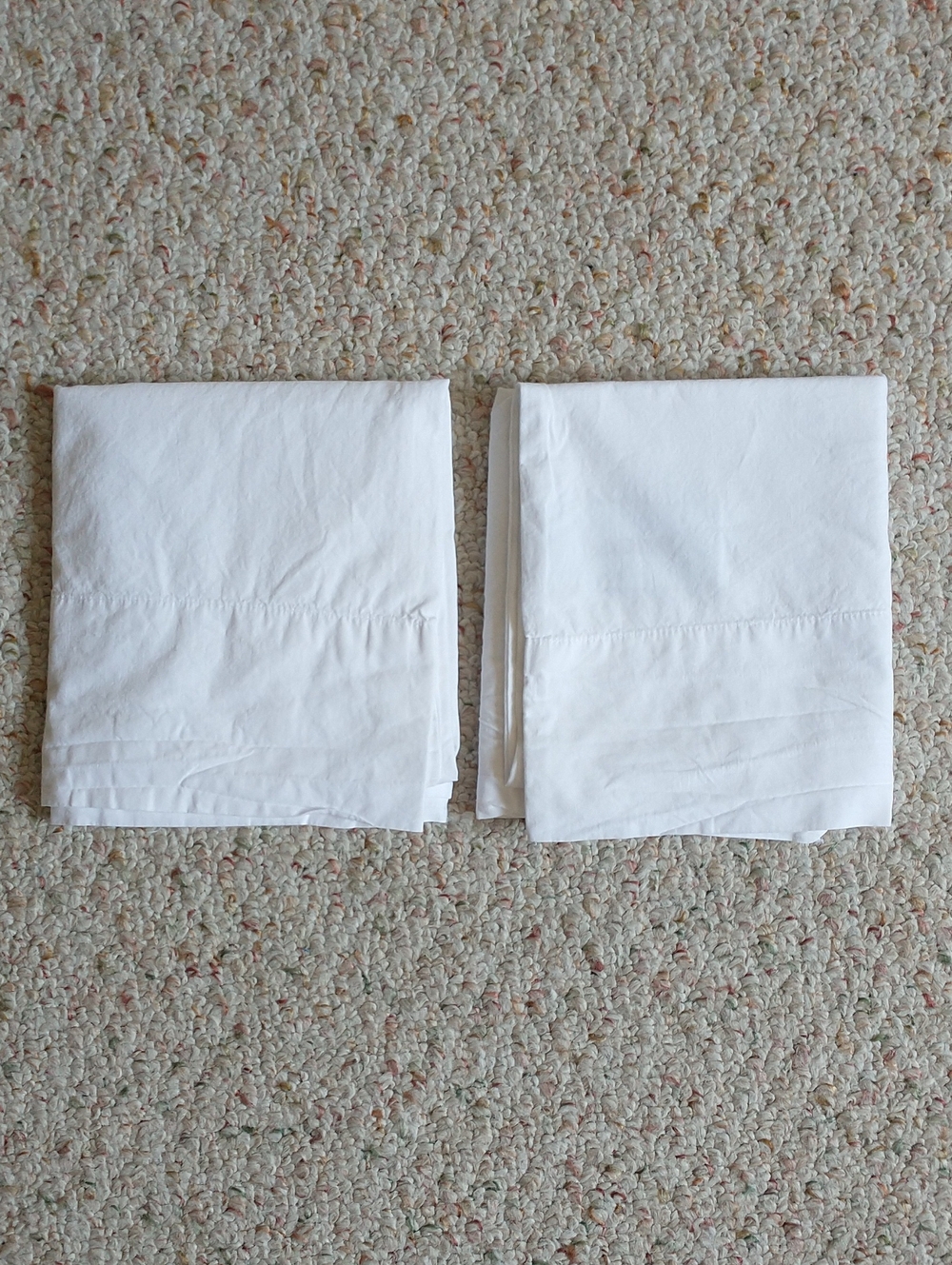 Saatva Pillow Cases Standard Size Organic Cotton White Pair 2x